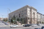 Театральный проспект 40