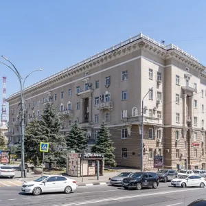 Театральный проспект 40