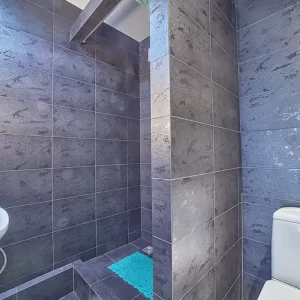 Квартира на Текучева 141А посуточно