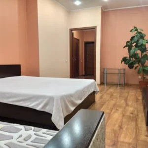 Квартира на Еременко 58/11 посуточно