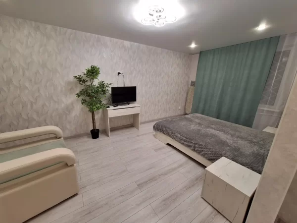 Квартира на Малиновского 76/2 посуточно